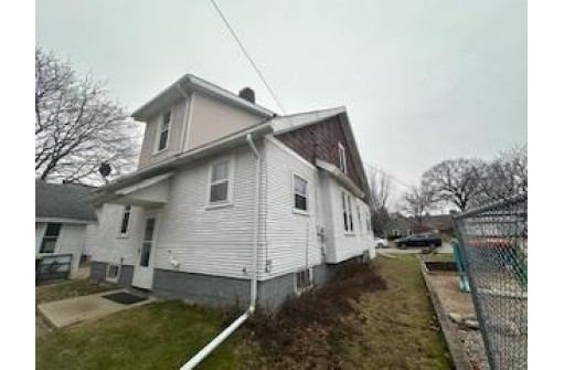 416 E Lincoln Street, Waupun, WI 53963