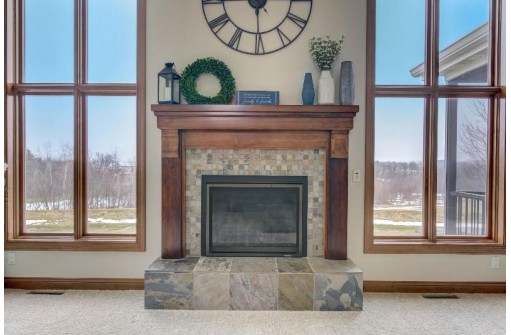 6516 Harvest Moon Court, Waunakee, WI 53597