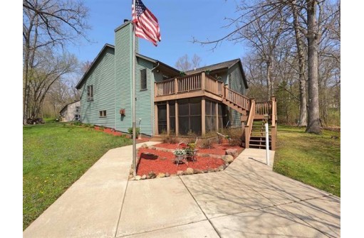 2116 W Crystal Springs Road, Janesville, WI 53545