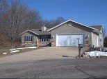 N6752 Turtle Lane Pardeeville, WI 53954