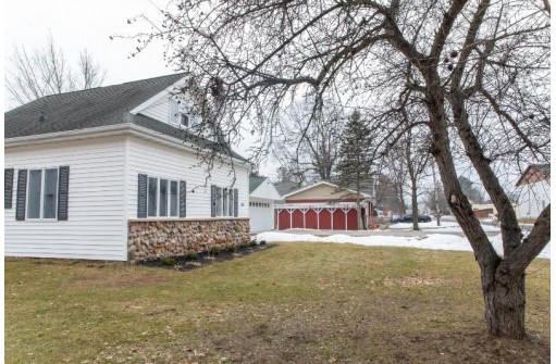 455 W Wisconsin Avenue, Wild Rose, WI 54984