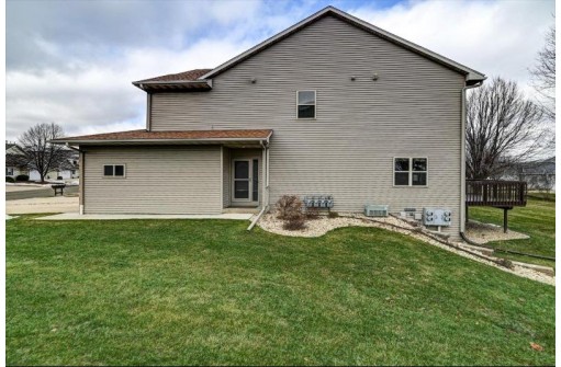 543 Kelvington Drive 4, Sun Prairie, WI 53590