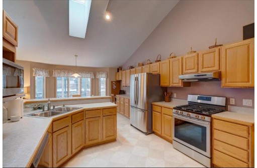 3734 Country Grove Drive, Madison, WI 53719-1912