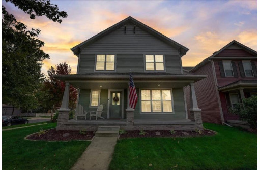 1573 Wild Iris Street, Sun Prairie, WI 53590