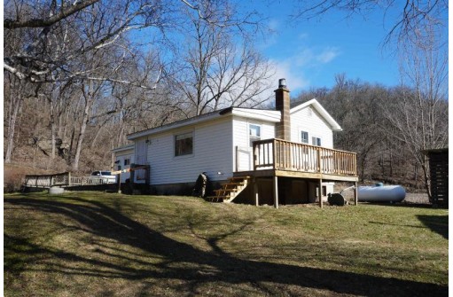 62007 Picatee Creek Road, Eastman, WI 54626