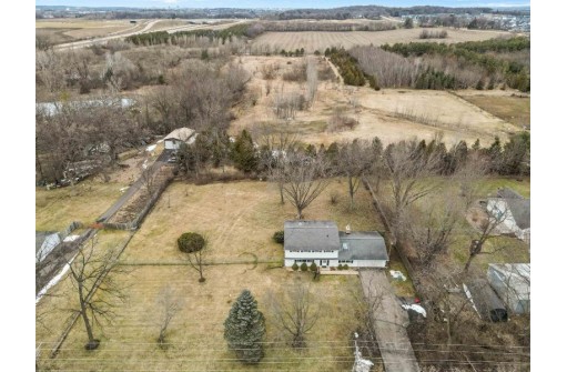 4942 Haight Farm Road, Fitchburg, WI 53711