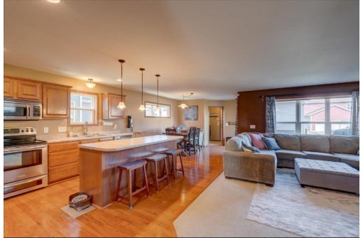 7018 Dewdrop Drive, Madison, WI 53719