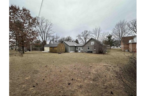 300 N Clinton Street, Princeton, WI 54968