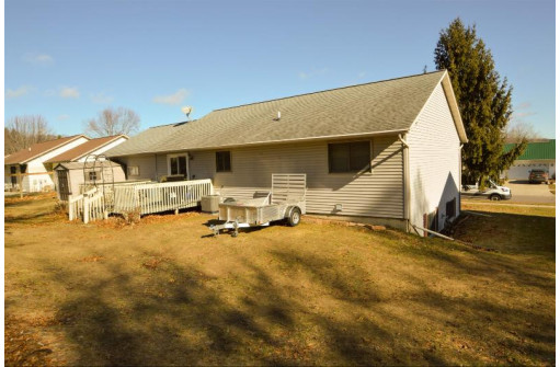 56 Thomas Road, Reedsburg, WI 53959