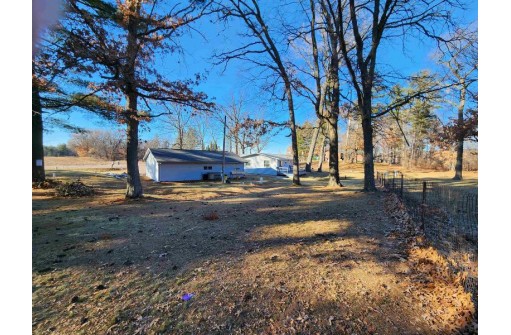 1042 County Road Z, Arkdale, WI 54613