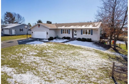 633 Naragansett Avenue, Baraboo, WI 53913