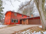 1614 S Gateway Street Middleton, WI 53562