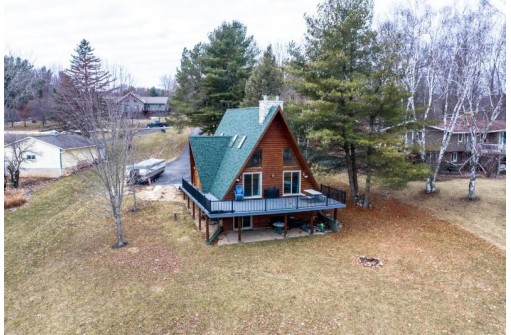 S1267 Summit Point Drive, La Valle, WI 53941