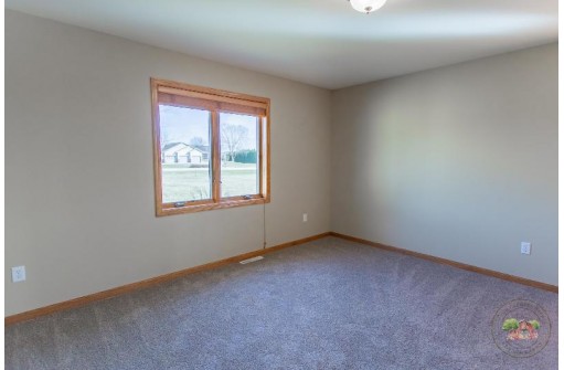 N8977 Hughes Road, Belleville, WI 53508