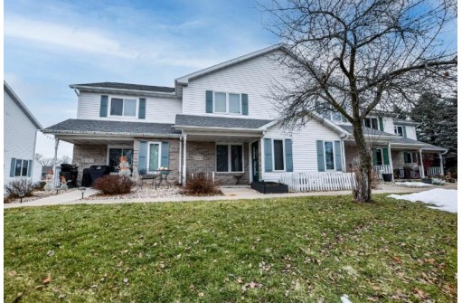 343 N Rutland Avenue B, Brooklyn, WI 53521