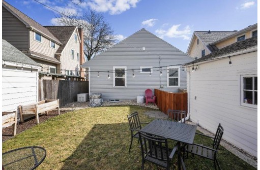 1858 Rutledge Street, Madison, WI 53704