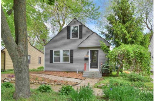 2614 Coolidge Street, Madison, WI 53704