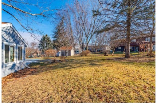 2721 Dunwoody Drive, Madison, WI 53713