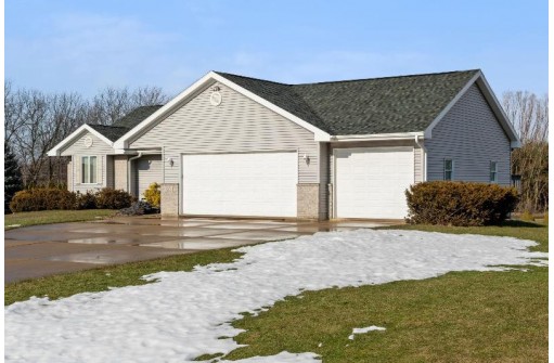 3204 Conservancy Estates Lane, Sun Prairie, WI 53590