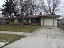 2711 Hyacinth Avenue, Janesville, WI 53545