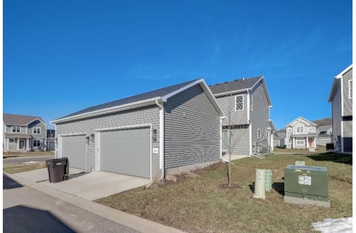 2044 Tori Frost Drive, Madison, WI 53718