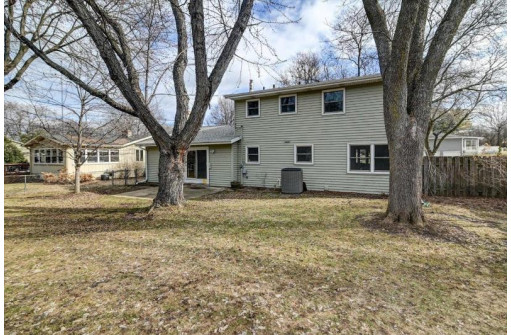 1138 Frisch Road, Madison, WI 53711