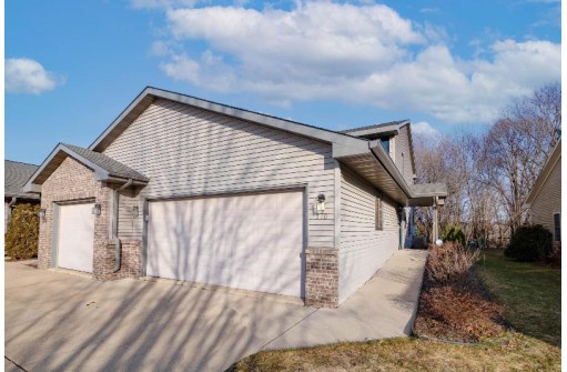 370 Bree Drive D, Milton, WI 53563