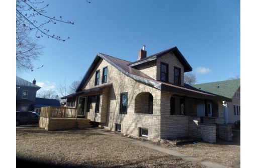 626 N Park Street, Richland Center, WI 53581