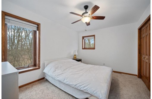 7760 Bittersweet Court, Middleton, WI 53562