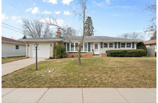 918 Taft Street, Sun Prairie, WI 53590