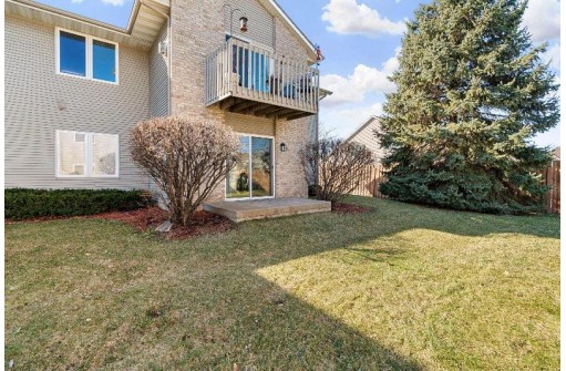 854 St Albert The Great Drive, Sun Prairie, WI 53590