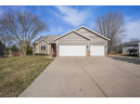 3305 Round Table Way, Cross Plains, WI 53528