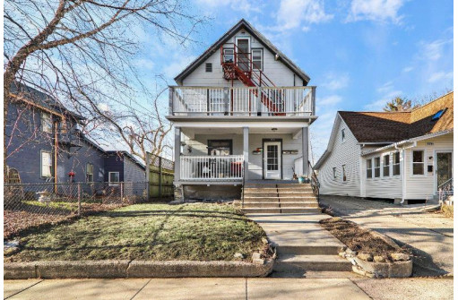 1332 E Dayton Street, Madison, WI 53703-2473