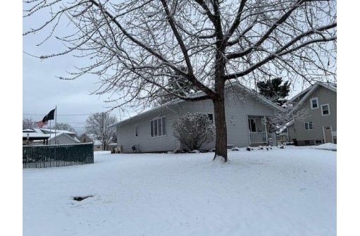 343 Fond Du Lac Street, Waupun, WI 53963