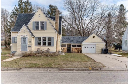 121 Juneau Street, Horicon, WI 53032