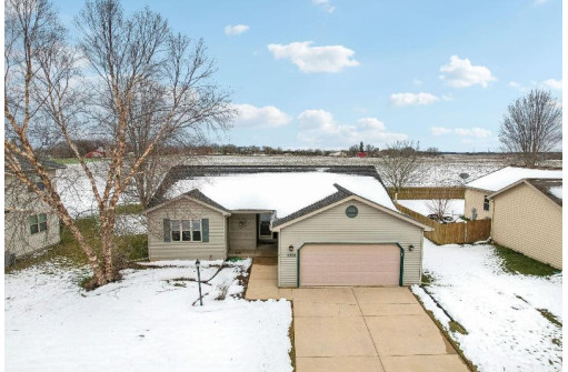 1391 Swordleaf Lane, Sun Prairie, WI 53590