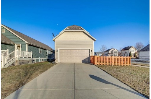 1336 Independence Way, Sun Prairie, WI 53590