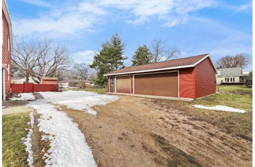 5811 Cardinal Crescent, Monona, WI 53716