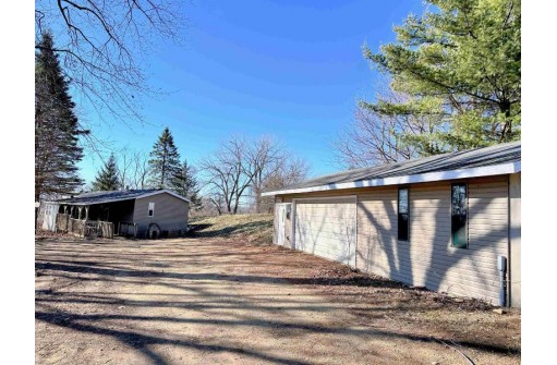 E7715 Hendrickson Road, Viroqua, WI 54665