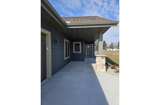 3631 Newcastle Drive, Janesville, WI 53546