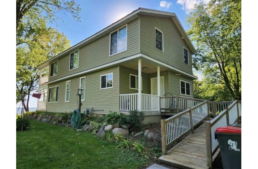 W7779 Lamp Road, Fort Atkinson, WI 53538-95