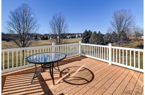 6437 Nature Valley Drive, Waunakee, WI 53597