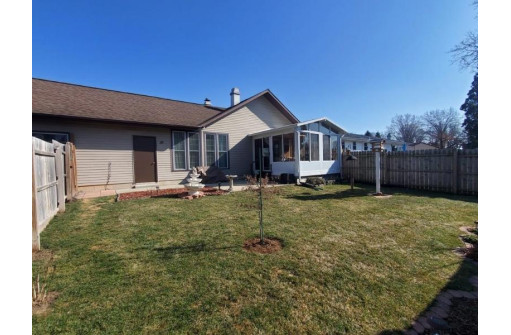 119 Arbor Hill Drive, Janesville, WI 53548-3208