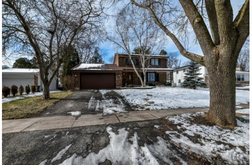 1010 Hathaway Drive, Madison, WI 53711