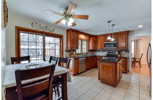 1010 Hathaway Drive, Madison, WI 53711