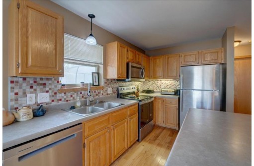 1409 Bellflower Lane, Madison, WI 53719