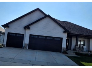 1124 Ballweg Lane Waunakee, WI 53597-123