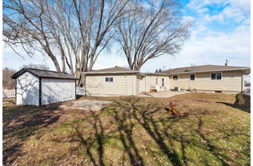 602 S University Avenue, Beaver Dam, WI 53916