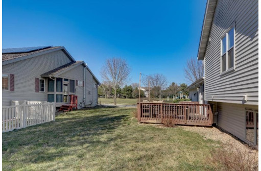 6650 Carlton Drive, Madison, WI 53718