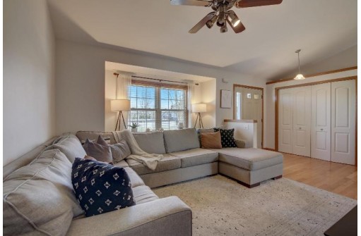 6650 Carlton Drive, Madison, WI 53718